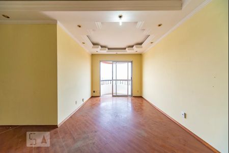 Sala de apartamento para alugar com 3 quartos, 95m² em Vila São Pedro, Santo André