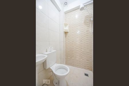 Apartamento para alugar com 34m², 2 quartos e sem vaga Apartamento para alugar com 34m², 2 quartos e sem vagaBanheiro