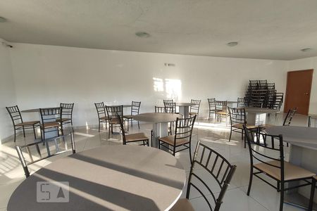 Apartamento para alugar com 46m², 2 quartos e 1 vagaÁrea comum - Salão de festas