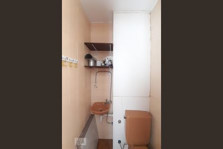 Apartamento à venda com 77m², 3 quartos e 1 vaga Apartamento à venda com 77m², 3 quartos e 1 vagaBanheiro de Serviço