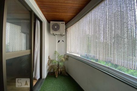 Sacada de apartamento para alugar com 3 quartos, 119m² em Chácara Agrindus, Taboão da Serra