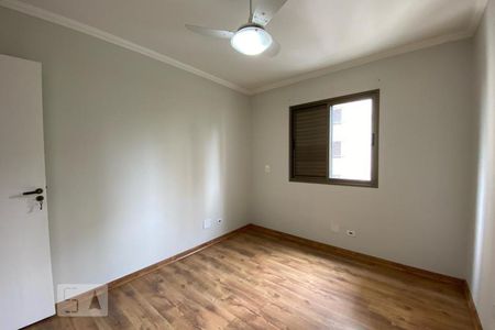 Apartamento para alugar com 119m², 3 quartos e 2 vagasQuarto 2