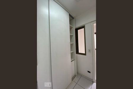 Apartamento para alugar com 119m², 3 quartos e 2 vagasQuarto de Serviço