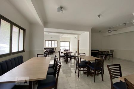Apartamento para alugar com 119m², 3 quartos e 2 vagasÁrea comum - Salão de festas