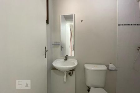 Apartamento para alugar com 119m², 3 quartos e 2 vagasBanheiro de Serviço