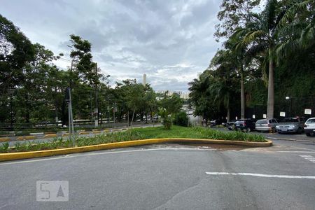 Apartamento para alugar com 119m², 3 quartos e 2 vagasVista da Rua