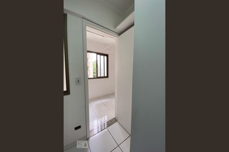 Apartamento para alugar com 119m², 3 quartos e 2 vagasQuarto de Serviço
