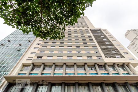 Studio à venda com 38m², 1 quarto e sem vagaFachada