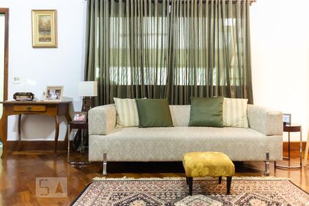 Casa à venda com 170m², 3 quartos e 2 vagasSala e sala de jantar