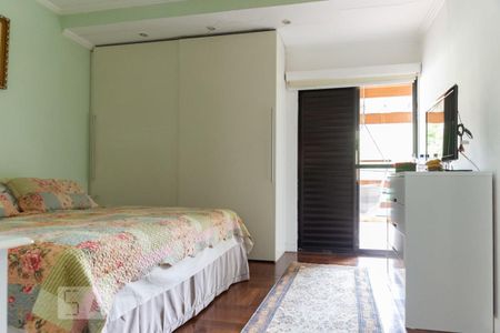 Casa à venda com 170m², 3 quartos e 2 vagasSuíte