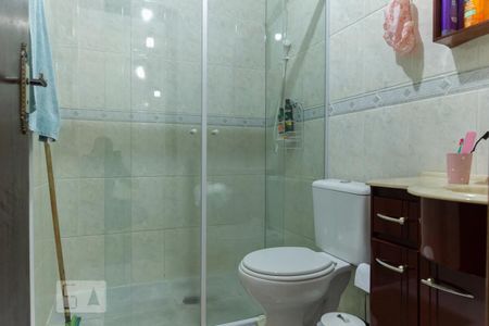 Banheiro de casa à venda com 3 quartos, 170m² em Água Rasa, São Paulo