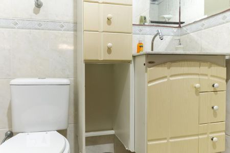 Casa à venda com 170m², 3 quartos e 2 vagasBanheiro da Suíte