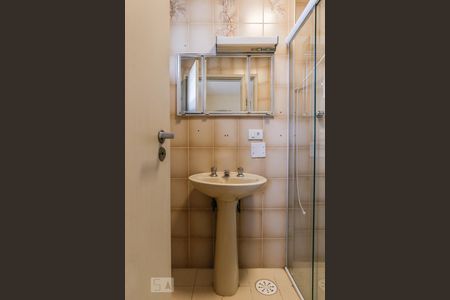 Apartamento à venda com 140m², 3 quartos e 1 vagaBanheiro Suíte