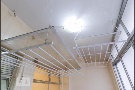 Apartamento à venda com 140m², 3 quartos e 1 vagaÁrea de Serviço