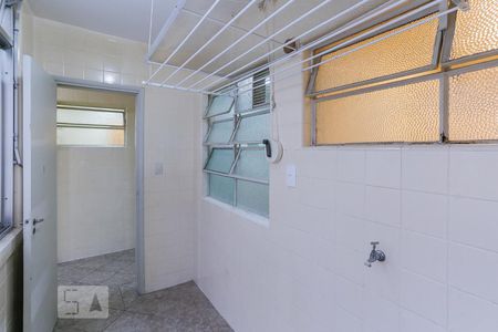 Apartamento à venda com 140m², 3 quartos e 1 vagaÁrea de Serviço