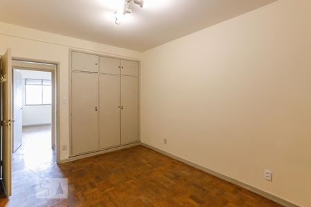Apartamento à venda com 140m², 3 quartos e 1 vagaQuarto 2