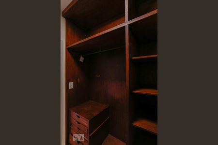 Apartamento à venda com 140m², 3 quartos e 1 vagaCloset Suíte