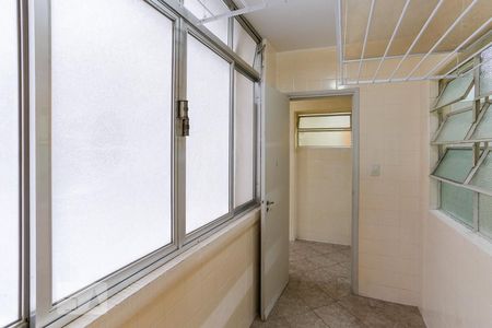 Apartamento à venda com 140m², 3 quartos e 1 vagaÁrea de Serviço