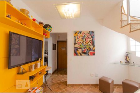 Sala 2 de casa para alugar com 6 quartos, 550m² em Jardim Brasilia (zona Leste), São Paulo