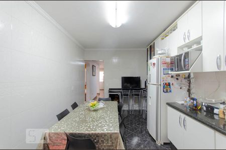 Casa para alugar com 550m², 6 quartos e 8 vagas Casa para alugar com 550m², 6 quartos e 8 vagasCozinha