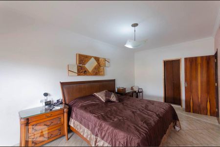 Casa para alugar com 550m², 6 quartos e 8 vagas Casa para alugar com 550m², 6 quartos e 8 vagasSuíte 2