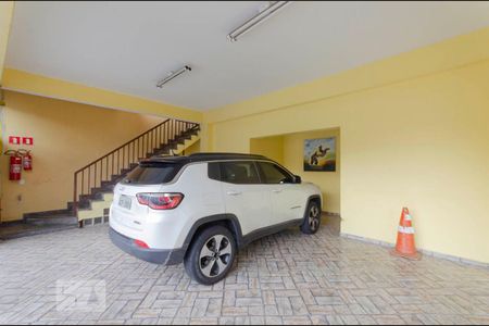 Garagem de casa para alugar com 6 quartos, 550m² em Jardim Brasilia (zona Leste), São Paulo