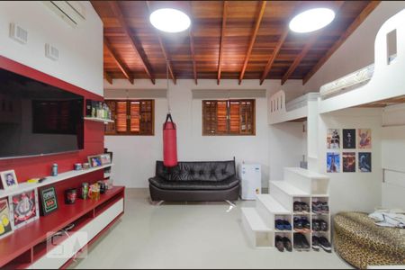 Casa para alugar com 550m², 6 quartos e 8 vagas Casa para alugar com 550m², 6 quartos e 8 vagasSuíte 1