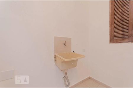 Casa para alugar com 70m², 2 quartos e sem vagaÁrea de Serviço