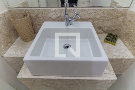 Casa para alugar com 450m², 3 quartos e 3 vagasLavabo