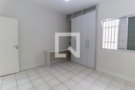 Casa para alugar com 450m², 3 quartos e 3 vagasQuarto 2