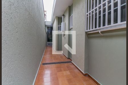 Casa para alugar com 450m², 3 quartos e 3 vagasCorredor Lateral