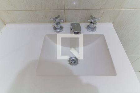 Casa para alugar com 450m², 3 quartos e 3 vagasBanheiro