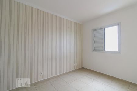 Quarto 2 de apartamento para alugar com 2 quartos, 51m² em Jardim Pagliato, Sorocaba