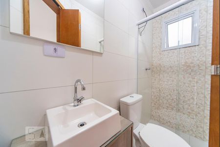 Banheiro de apartamento à venda com 2 quartos, 55m² em Campestre, Santo André