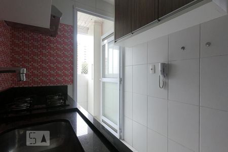 Apartamento para alugar com 54m², 2 quartos e 1 vaga Apartamento para alugar com 54m², 2 quartos e 1 vagaCozinha