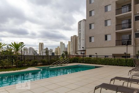 Apartamento para alugar com 54m², 2 quartos e 1 vaga Apartamento para alugar com 54m², 2 quartos e 1 vagaÁrea comum - Piscina