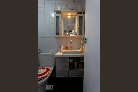 Apartamento à venda com 72m², 3 quartos e 1 vagaBanheiro da Suíte