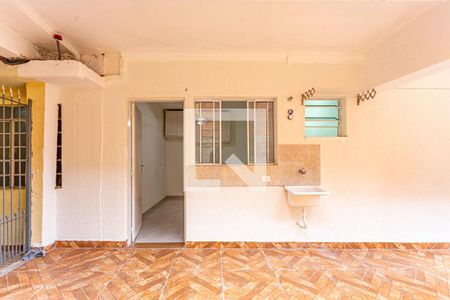 Casa para alugar com 28m², 1 quarto e sem vagaÁrea de Serviço