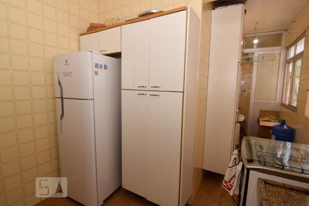 Apartamento para alugar com 65m², 2 quartos e 1 vagaCozinha