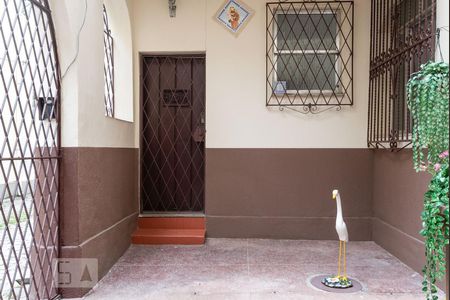 Apartamento à venda com 40m², 1 quarto e sem vaga Apartamento à venda com 40m², 1 quarto e sem vagaHall