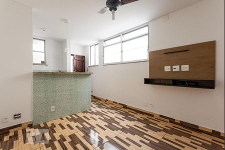 Apartamento à venda com 40m², 1 quarto e sem vaga Apartamento à venda com 40m², 1 quarto e sem vagaSala