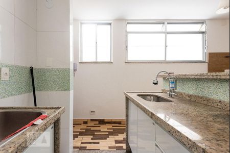 Apartamento à venda com 40m², 1 quarto e sem vaga Apartamento à venda com 40m², 1 quarto e sem vagaCozinha e Área de Serviço