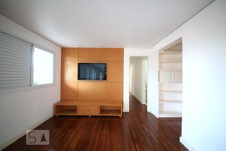 Sala  de apartamento para alugar com 3 quartos, 106m² em Santo Amaro, São Paulo