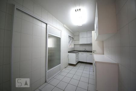 Apartamento para alugar com 106m², 3 quartos e 2 vagasCozinha 