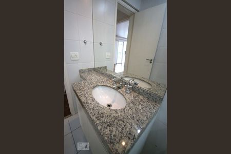 Apartamento para alugar com 106m², 3 quartos e 2 vagasBanheiro