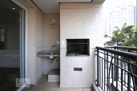 Apartamento para alugar com 106m², 3 quartos e 2 vagasVaranda 