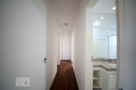 Apartamento para alugar com 106m², 3 quartos e 2 vagasCorredor 