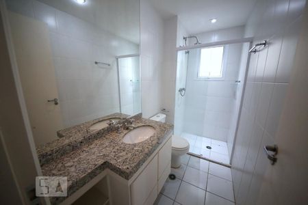 Apartamento para alugar com 106m², 3 quartos e 2 vagasBanheiro