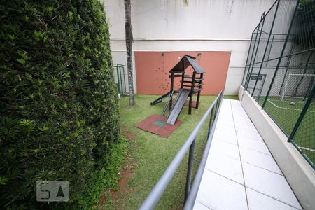 Apartamento para alugar com 106m², 3 quartos e 2 vagasÁrea Comum - Playground 