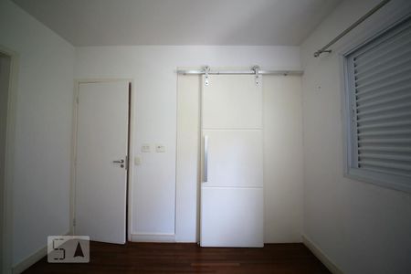 Apartamento para alugar com 106m², 3 quartos e 2 vagasSuíte 